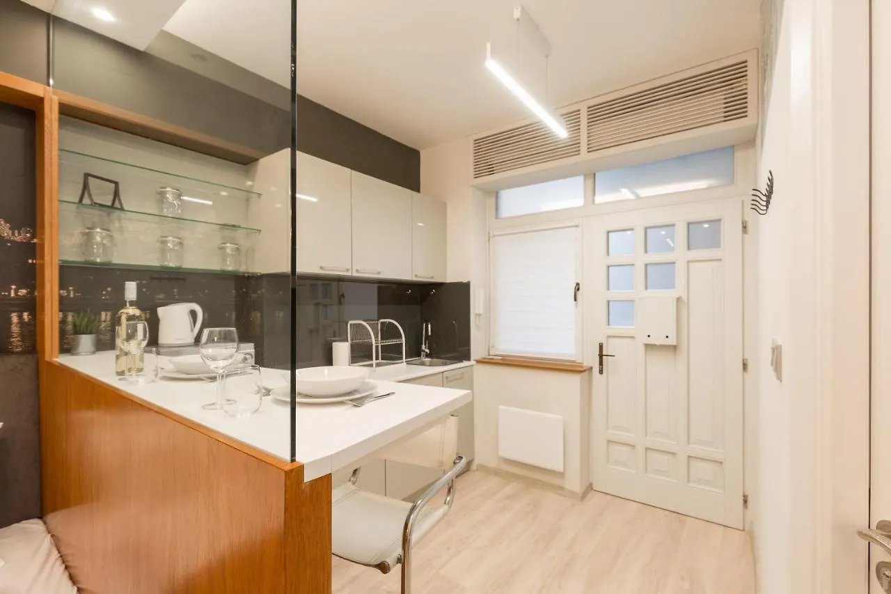 Retro Budapest Dream Suite Near The Danube Ungaria